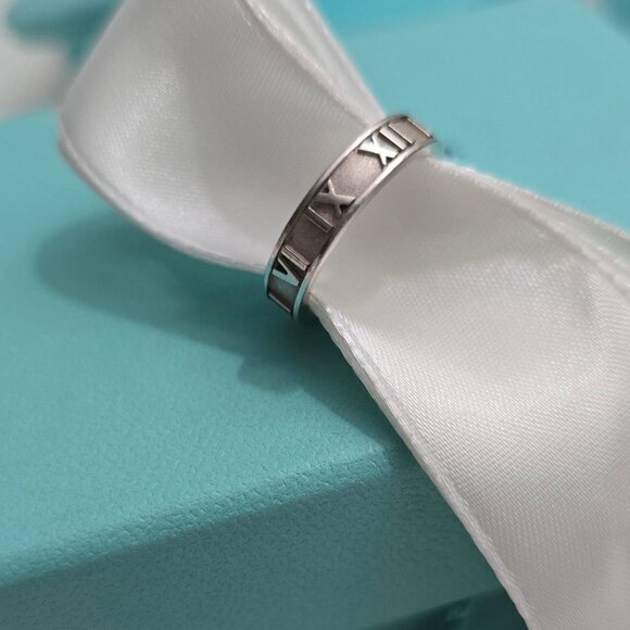 Tiffany & Co. Sterling Silver Size 5 Atlas Roman Numeral Band Ring - Picture 1 of 6
